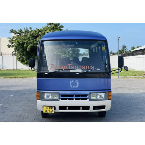 NISSAN CIVILIAN BUS  •Year :1997 •Engine:TD42  •Engine capacity:4,169Cc •29 seats •Mileage:75,252K