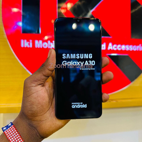 Samsung A30 - 2/2