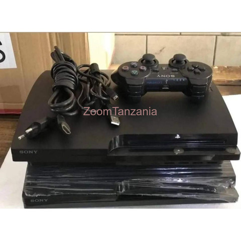 IMMEERSE YOURSELF IN GAMING WITH OUR USED PLAYSTATION 3 SLIM BUNDLE FROM DUBAI - 1/4