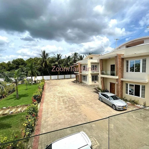 Full furnished house for rent Mbezi Beach - 3/4