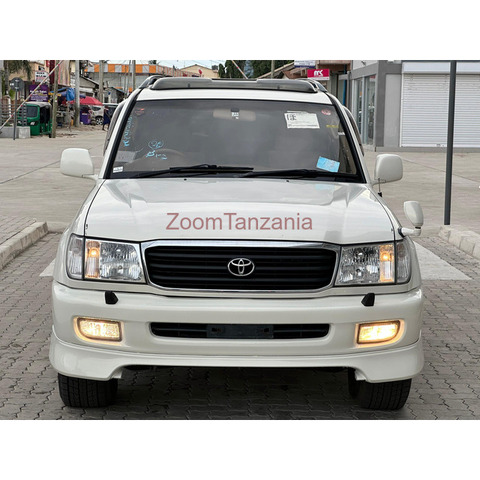 2000 Toyota landcruiser VX - 1/4