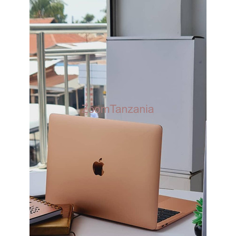 MacBook air 2019 - 2/4