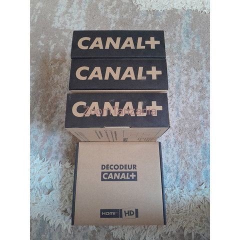 Canal Plus Decorder - 2/3