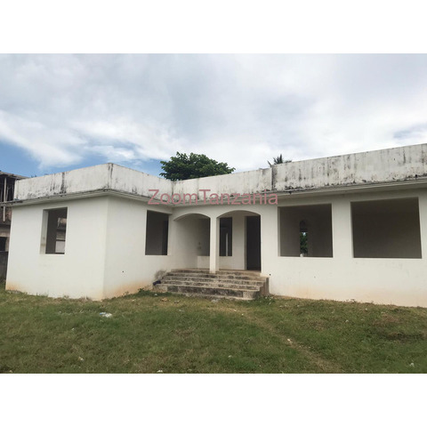 Prime Villa for Sale in Zanzibar - 1/4