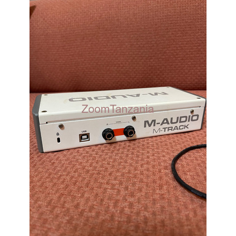 M-AUDIO mk2 interface - 1/4