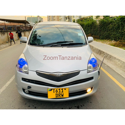 Toyota Ractis for sale - 2/4