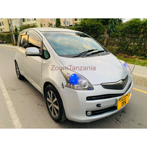 Toyota Ractis for sale - 4/4