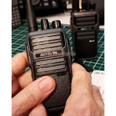 RADIO CALL TWO-WAY (WALKIE TALKIE)