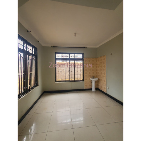 House for sale Madale Mwisho - 1/4