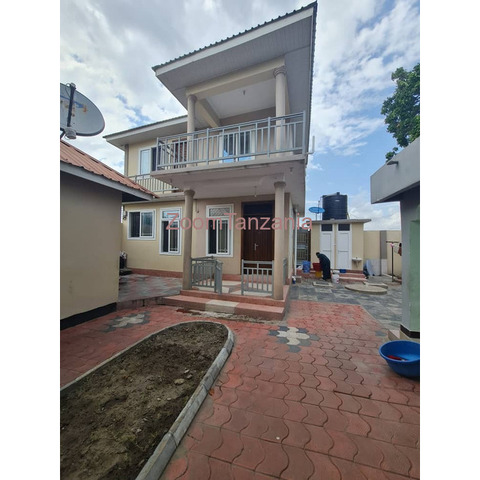 2 in1 houses for sale at tabata Kimanga Mwisho - 1/4