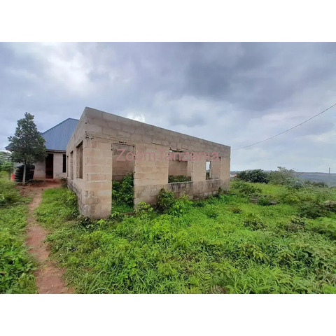 Unfinished house for sale Kifuru kwa Dangote - 3/4