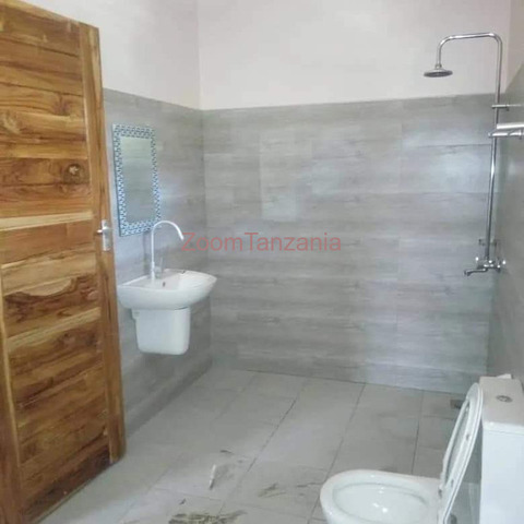 3BEDROOM HOUSE FOR RENT AT NGARAMTON - 4/4