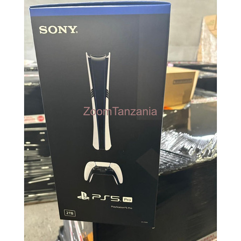 PLAYSTATION 5 PRO - 4/4