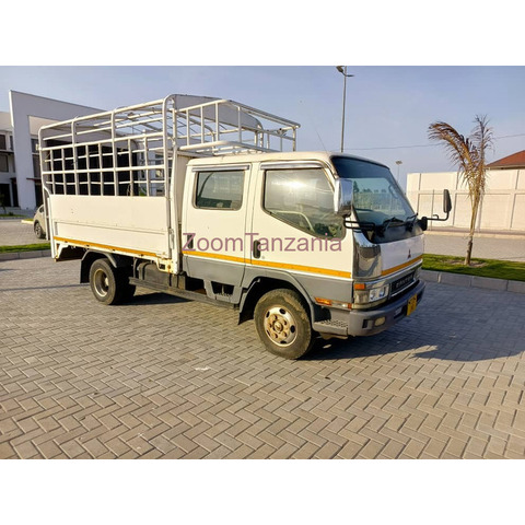 MITSUBISHI CANTER DCABIN - 2/4