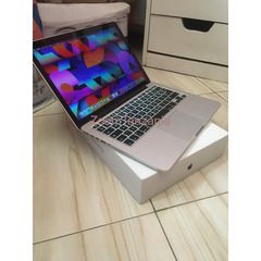 Apple MacBook Pro Retina 2015 core i5 Ram 8Gb SSD 256Gb