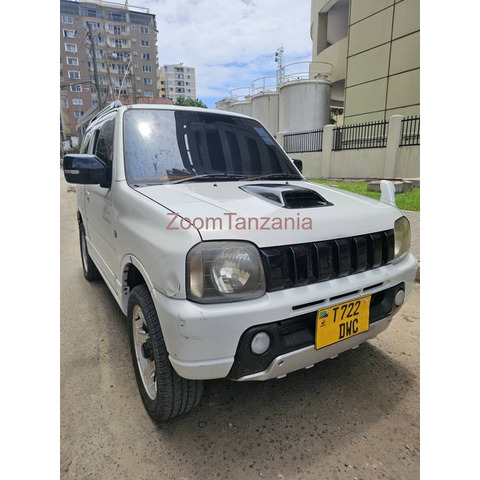 2004 Suzuki Jimny - 2/4