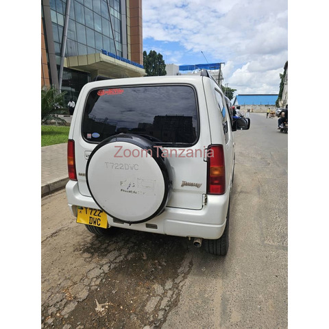 2004 Suzuki Jimny - 3/4