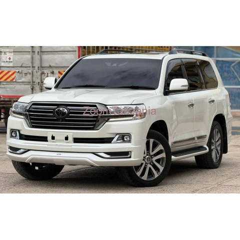 2018 TOYOTA LANDCRUISER ZX - 3/4