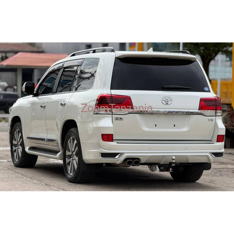 2018 TOYOTA LANDCRUISER ZX - 4/4