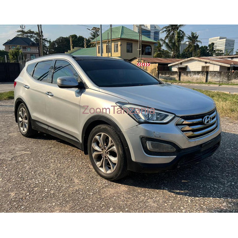2014 Hyundai Santa Fe - 3/4