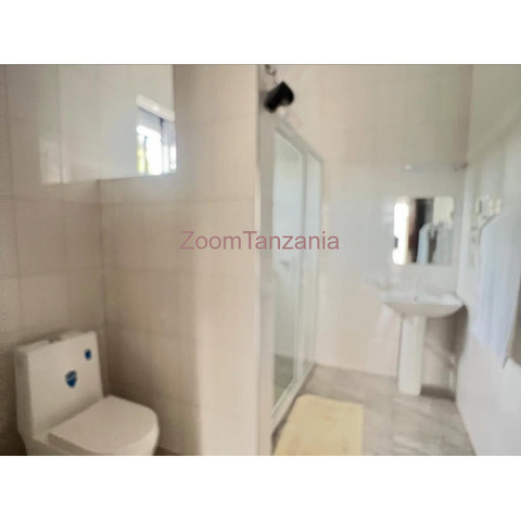 FURNISHED HOUSE FOR RENT MBEZIBEACH - 2/4