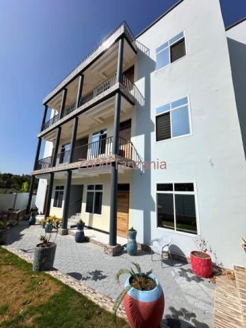 APARTMENT FOR RENT - 2/6
