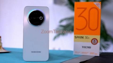 Tecno spark 30c GB 128 RAM 8 - 2/6