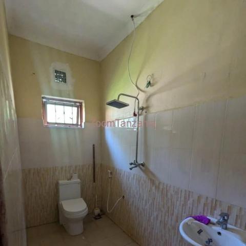 3BEDROOM HOUSE FOR RENT IN MOSHONO,ARUSHA-TANZANIA - 4/4