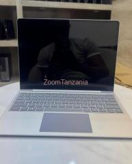 Microsoft Surface Laptop Go