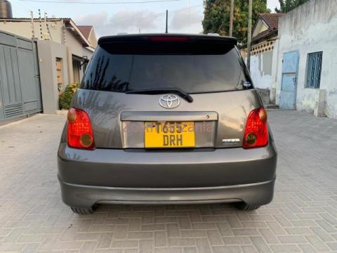 TOYOTA IST TSHS 12.8M - 1/5