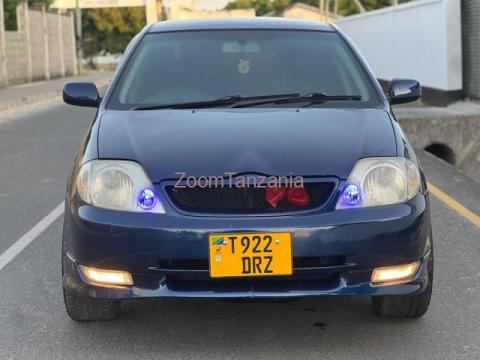 Toyota Runx - 4/5