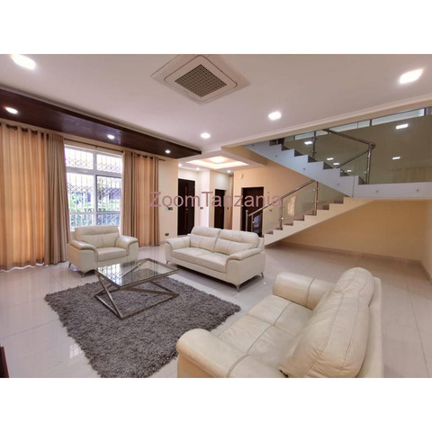 4bdrm luxury  modern villa for rent - 2/4