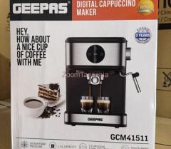 GEEPAS DIGITAL CAPPUCCINO MAKER