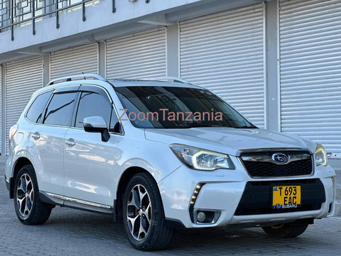 SUBARU FORESTER 2013 - 6/6