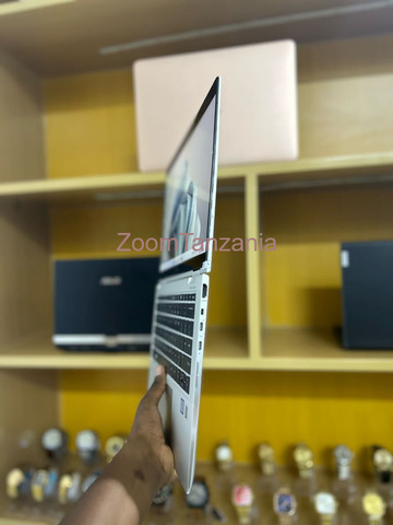 HP ELITEBOOK 1030 G4 - 3/5