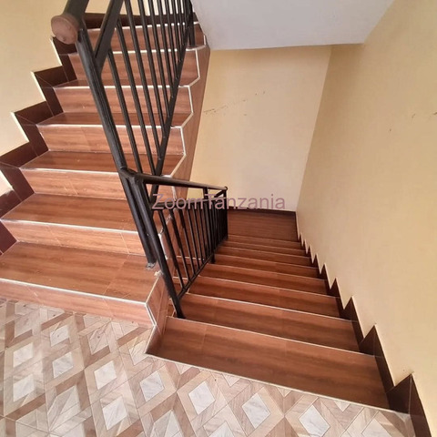 3BEDROOM APARTMENT HOUSE FOR RENT IN NJIRO-ARUSHA - 2/5