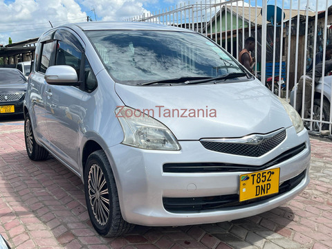 Toyota Ractis - 5/5