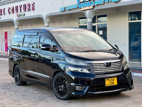 Toyota Vellfire - 6/6