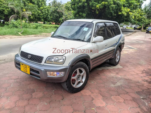 Rav 4.      1999 - 6/6