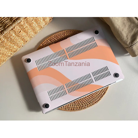 MacBook Case - 4/4