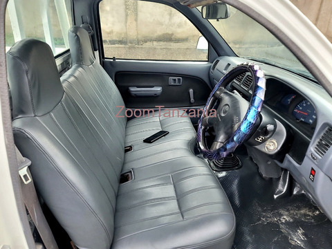 Toyota hillux pick up - 6/6