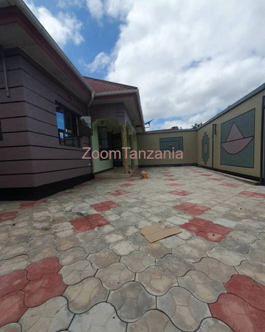 2BEDROOM APARTMENT HOUSE FOR RENT IN MOSHONO-ARUSHA - 3/6