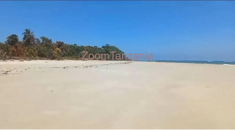 FIRST BEACH PLOT FOR SALE - 3/4
