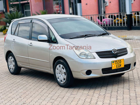 Toyota spacio - 2/6
