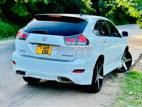 Toyota harrier - 1/6