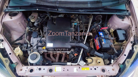 VITZ GARI NZURI SANA:ML 6,800,000/= - 5/6