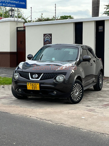 Nissan juke gari nzuri ml:20,500,000/= - 3/4