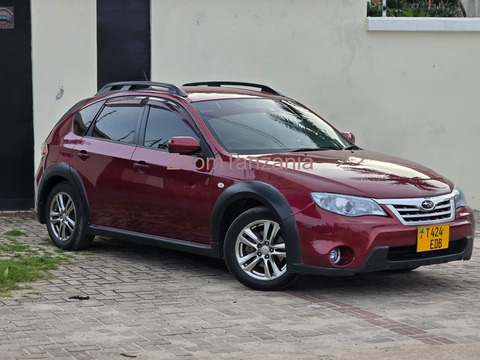 Subaru Impreza XV NZURI ML:14,800,000/= - 2/4
