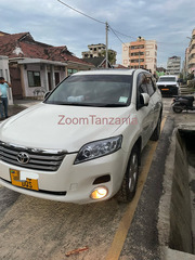 Toyota Vanguard 2005