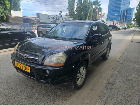 Hyundai.     2005 - 4/6
